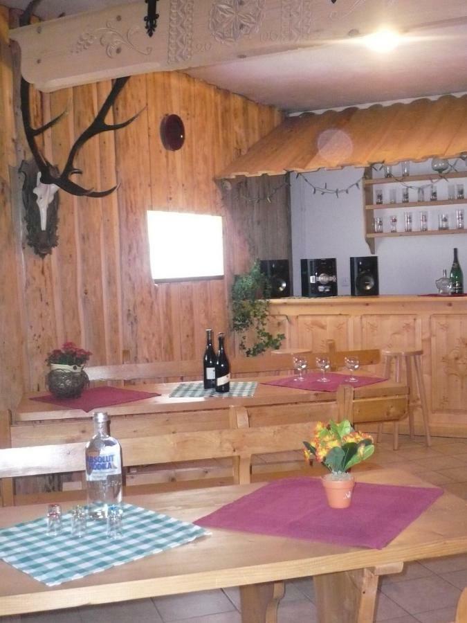Pokoje Goscinne W Gorach コシチェリスコ エクステリア 写真